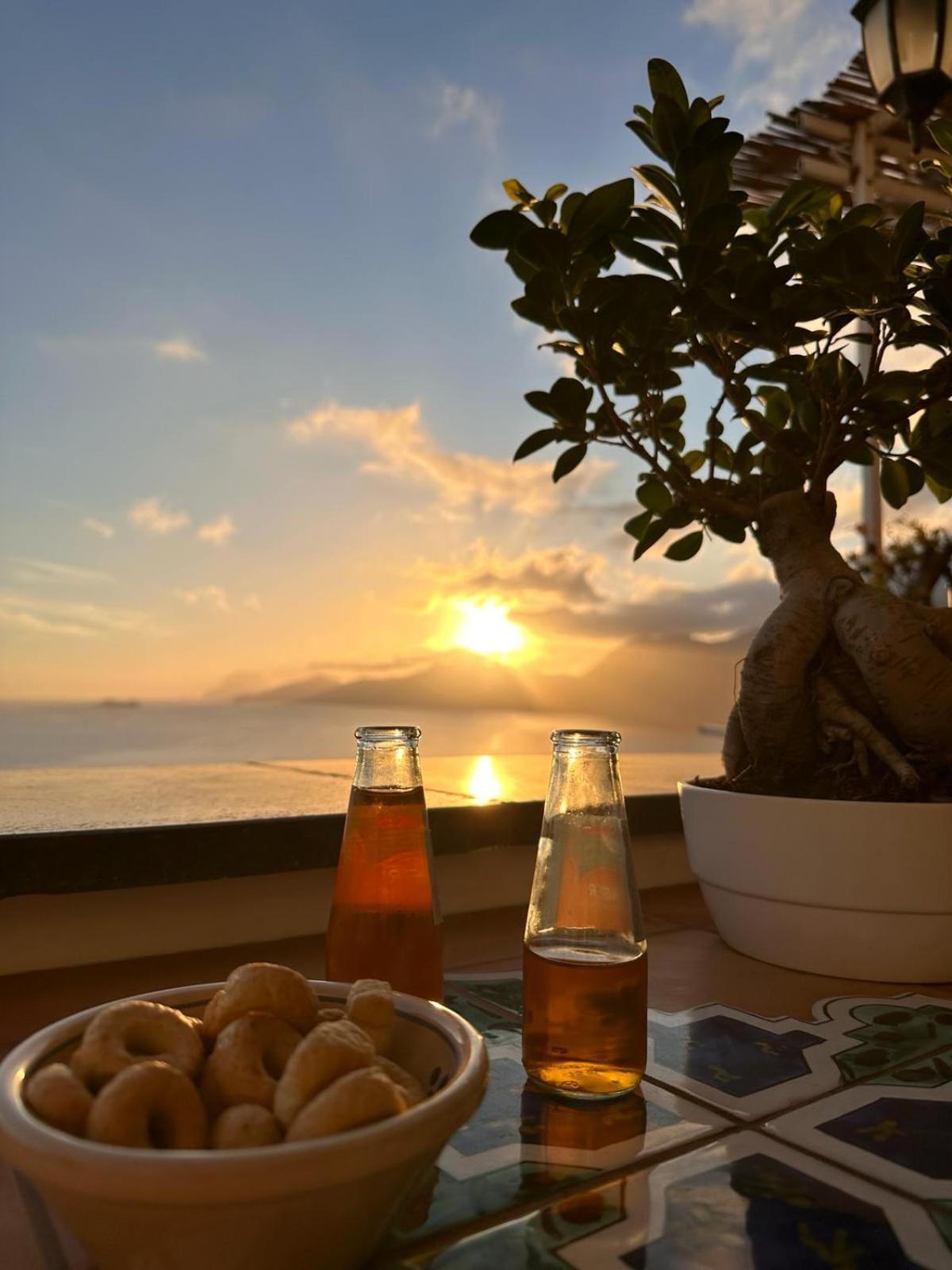 Casa Ambrosia, Praiano - Amalficoast Kültér fotó